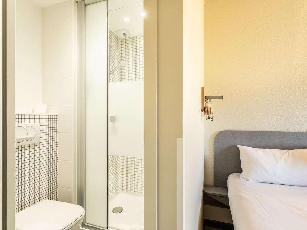 Ibis Budget Bourges Rum bild